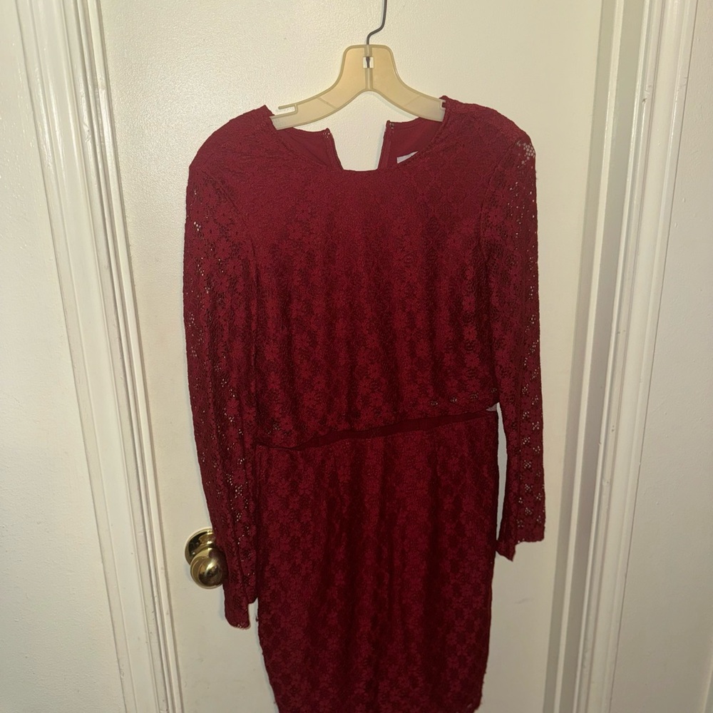 Red Lace Dress | Never Worn | Sexy & Chic | Summer | Small